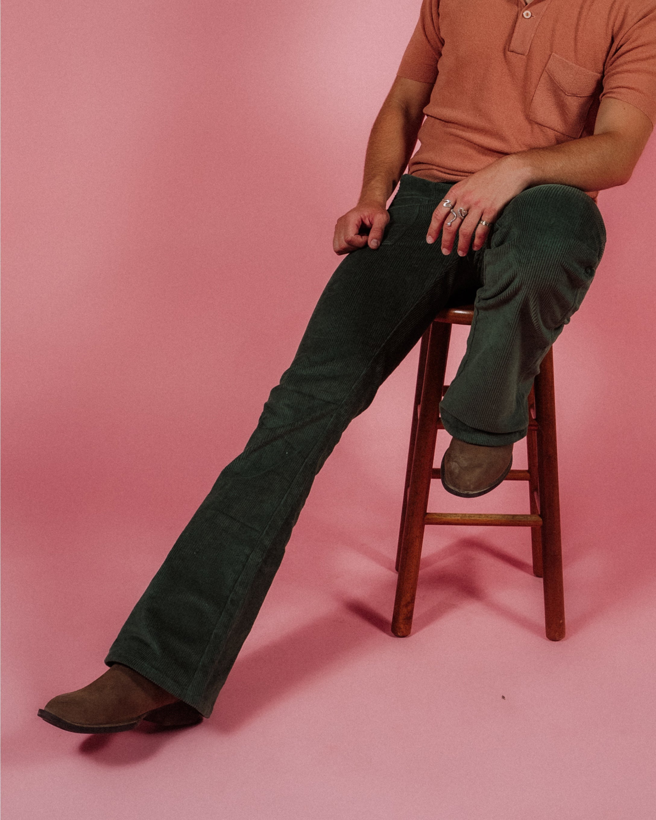 Pantalón acampanado para hombre (verde bosque)