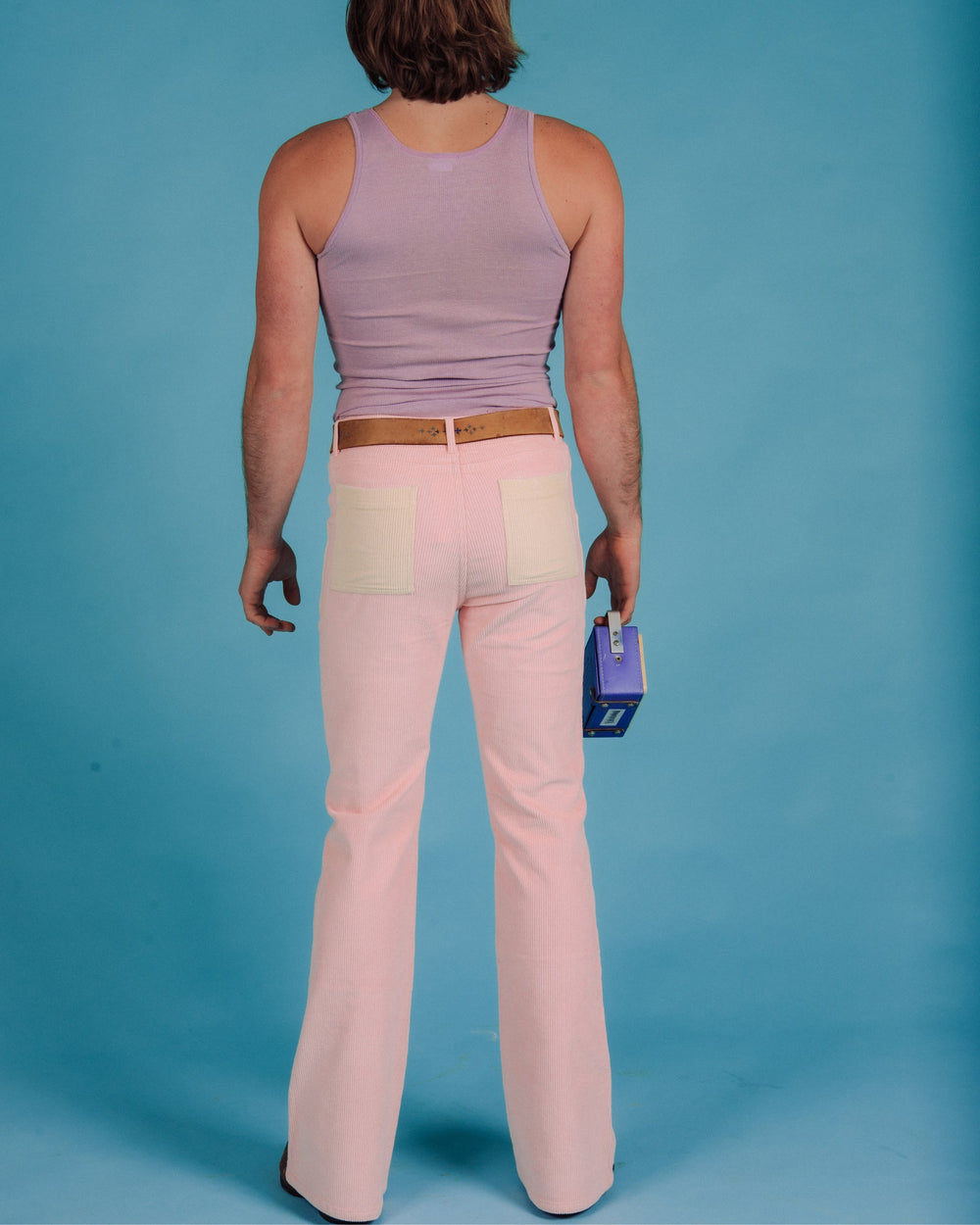 Will is 6'0" and wearing size 32