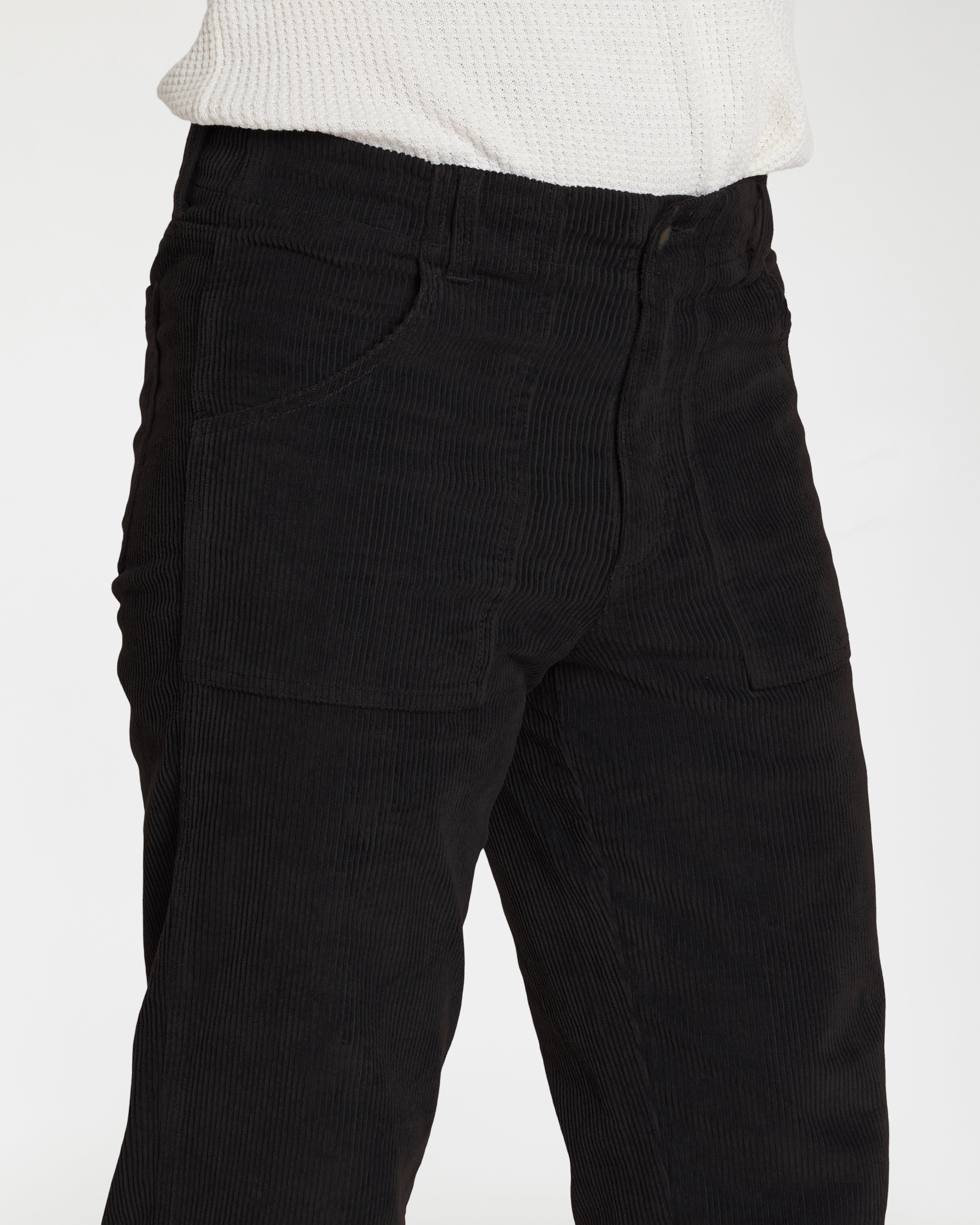 Cristian is 6'3" and wearing size 32