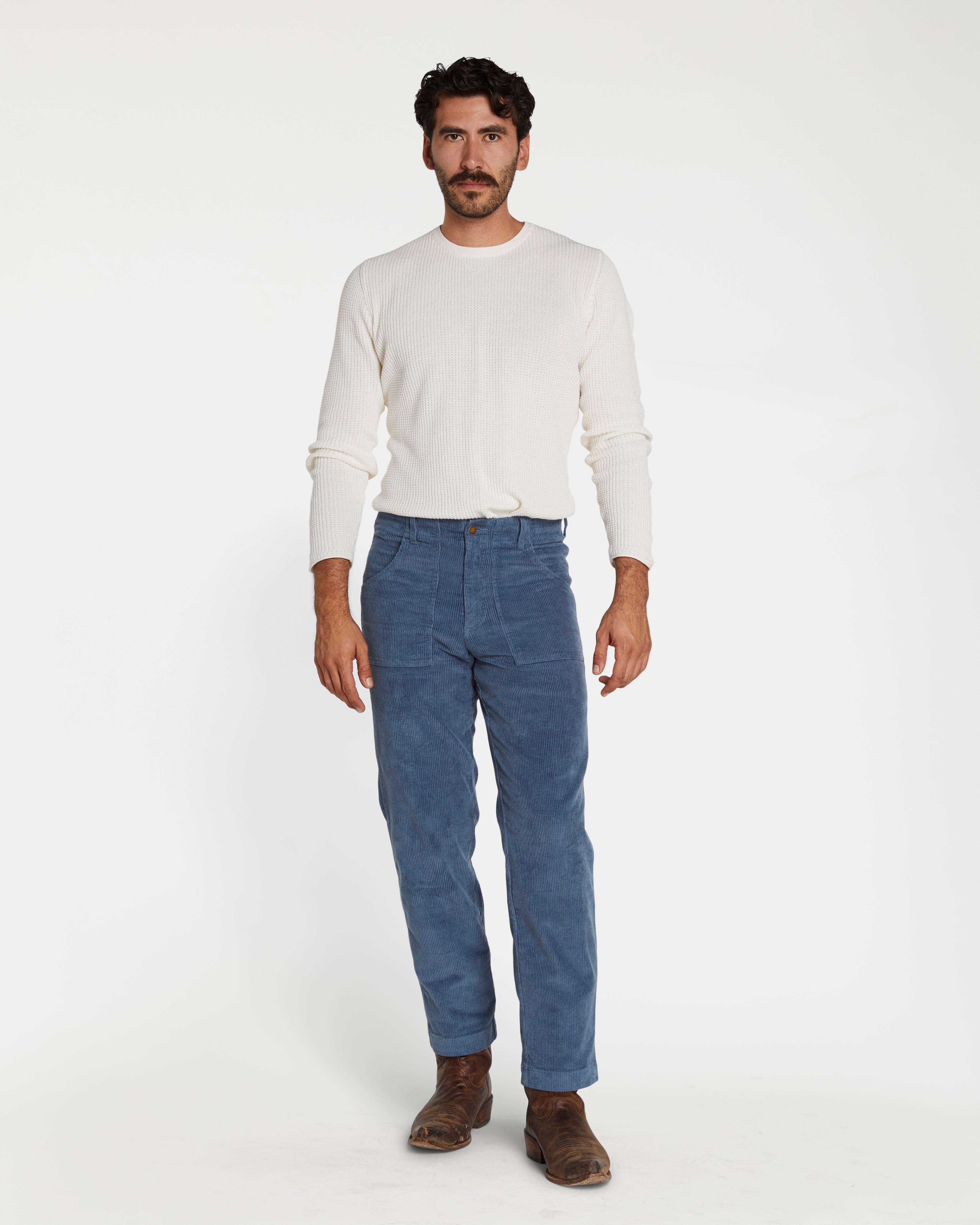 Cristian is 6'3" and wearing size 32