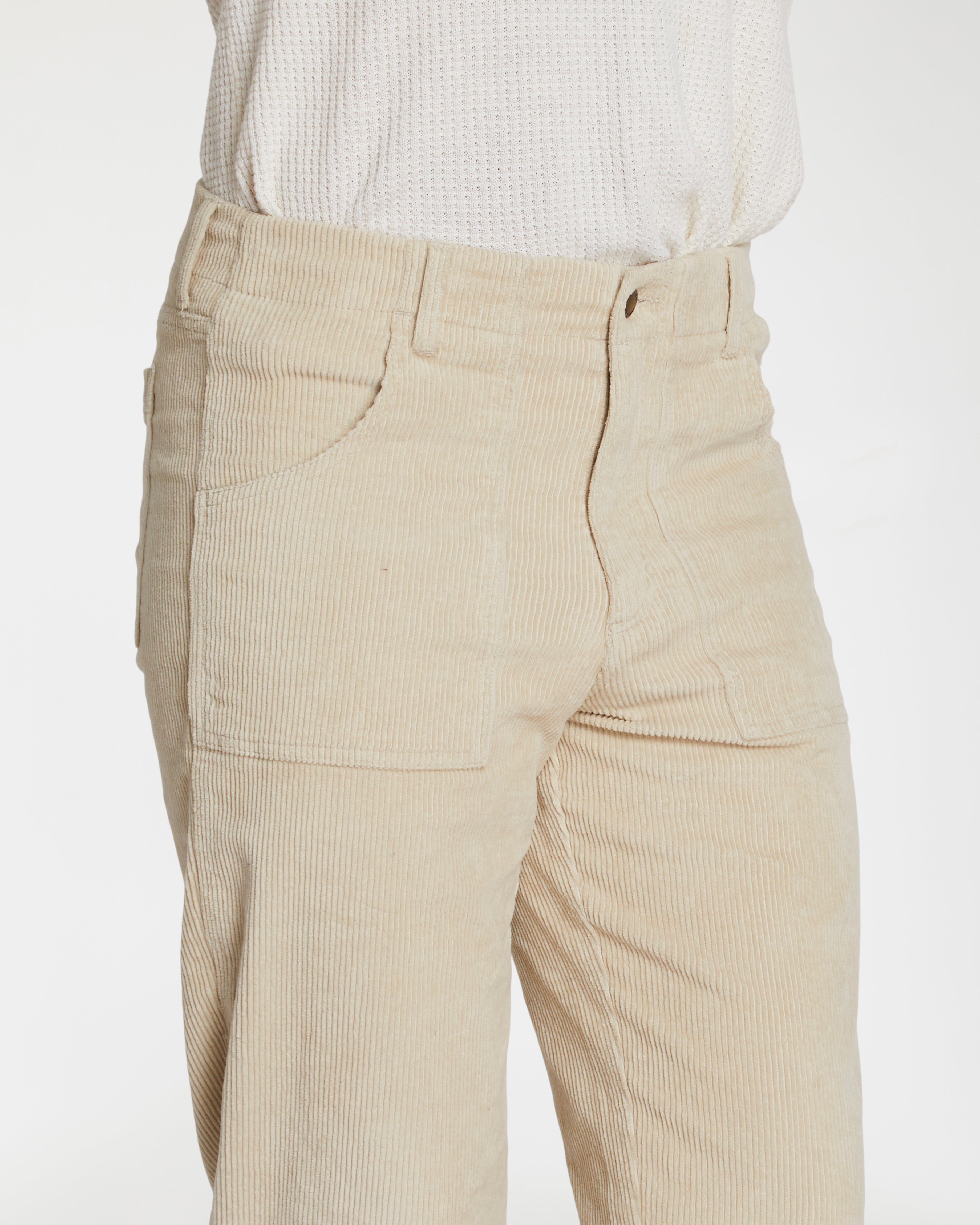 Cristian is 6'3" and wearing size 32
