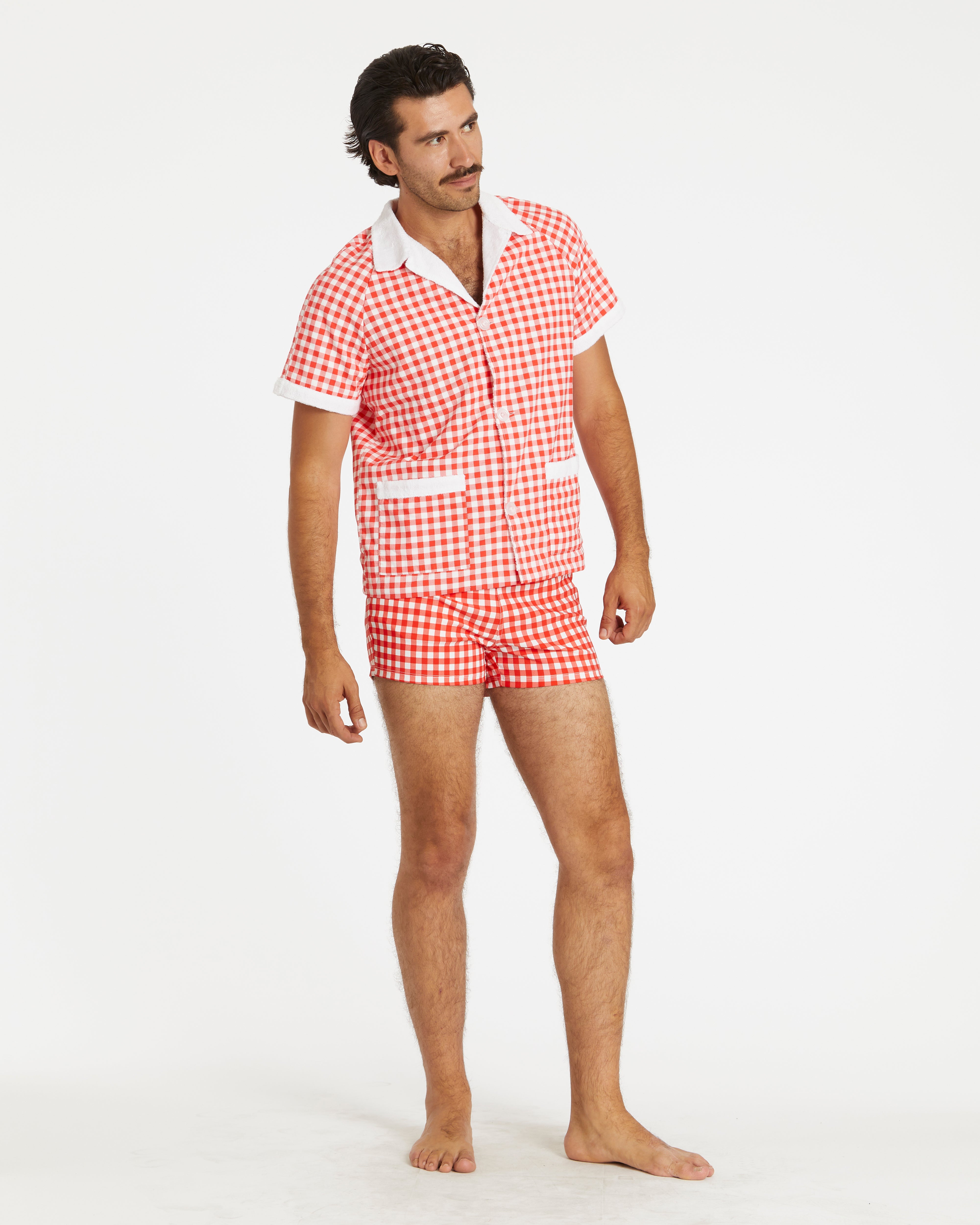 Cristian is 6'3" and wearing size L