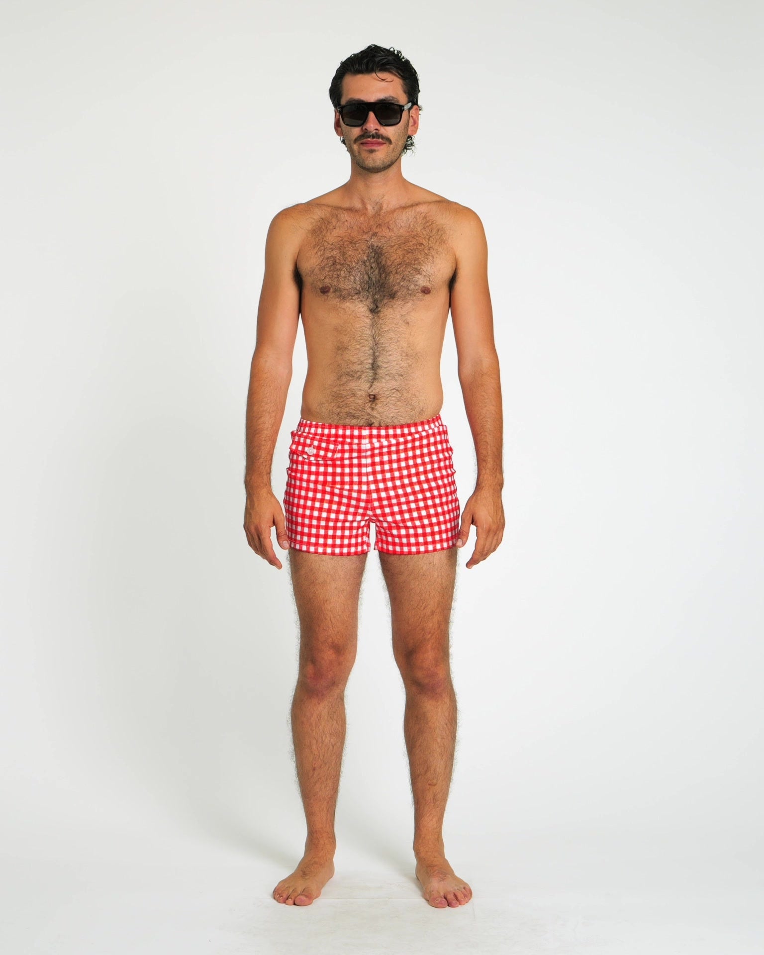 Cristian is 6'3" and wearing size 32