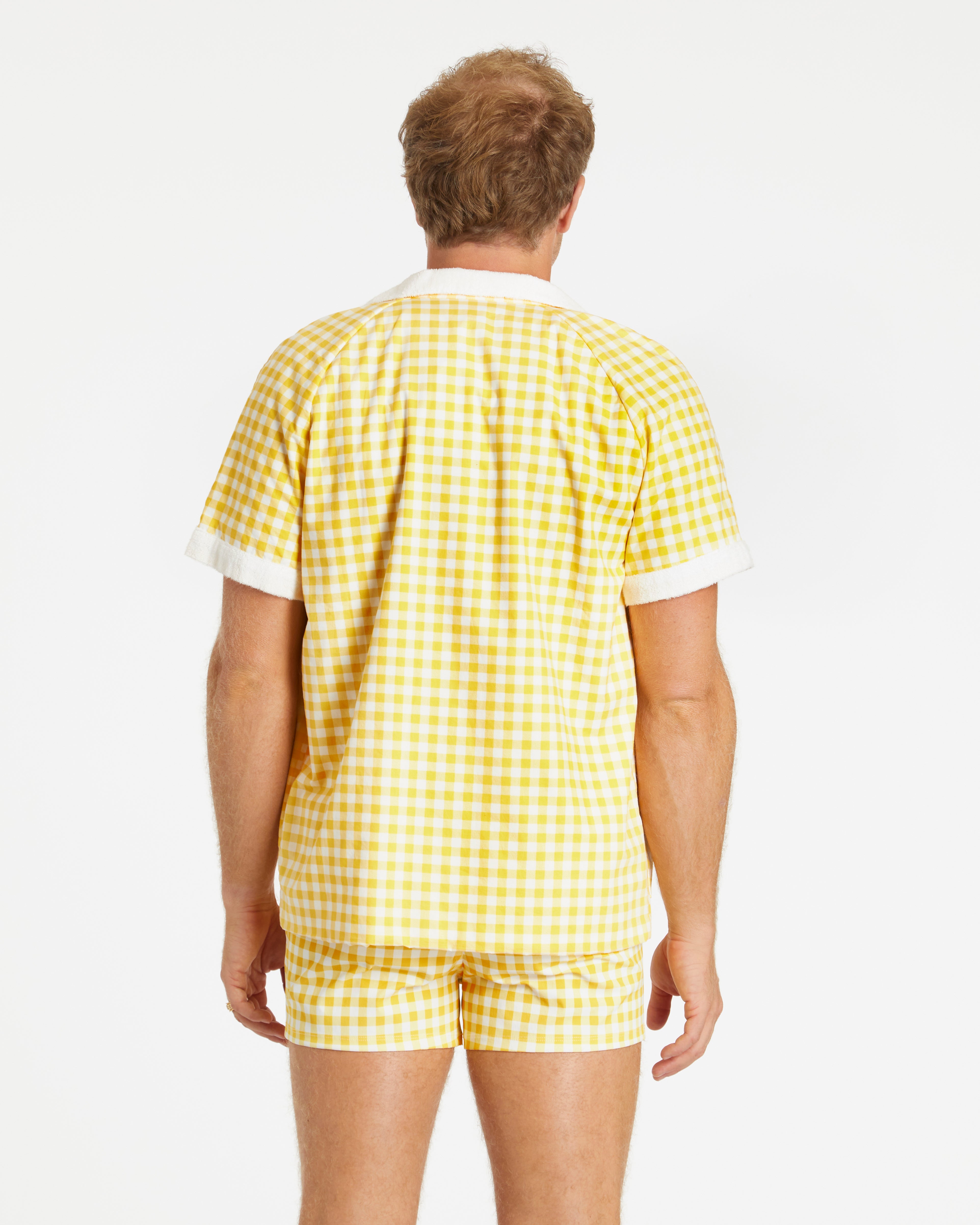 Grant is 5'11" and wearing size L