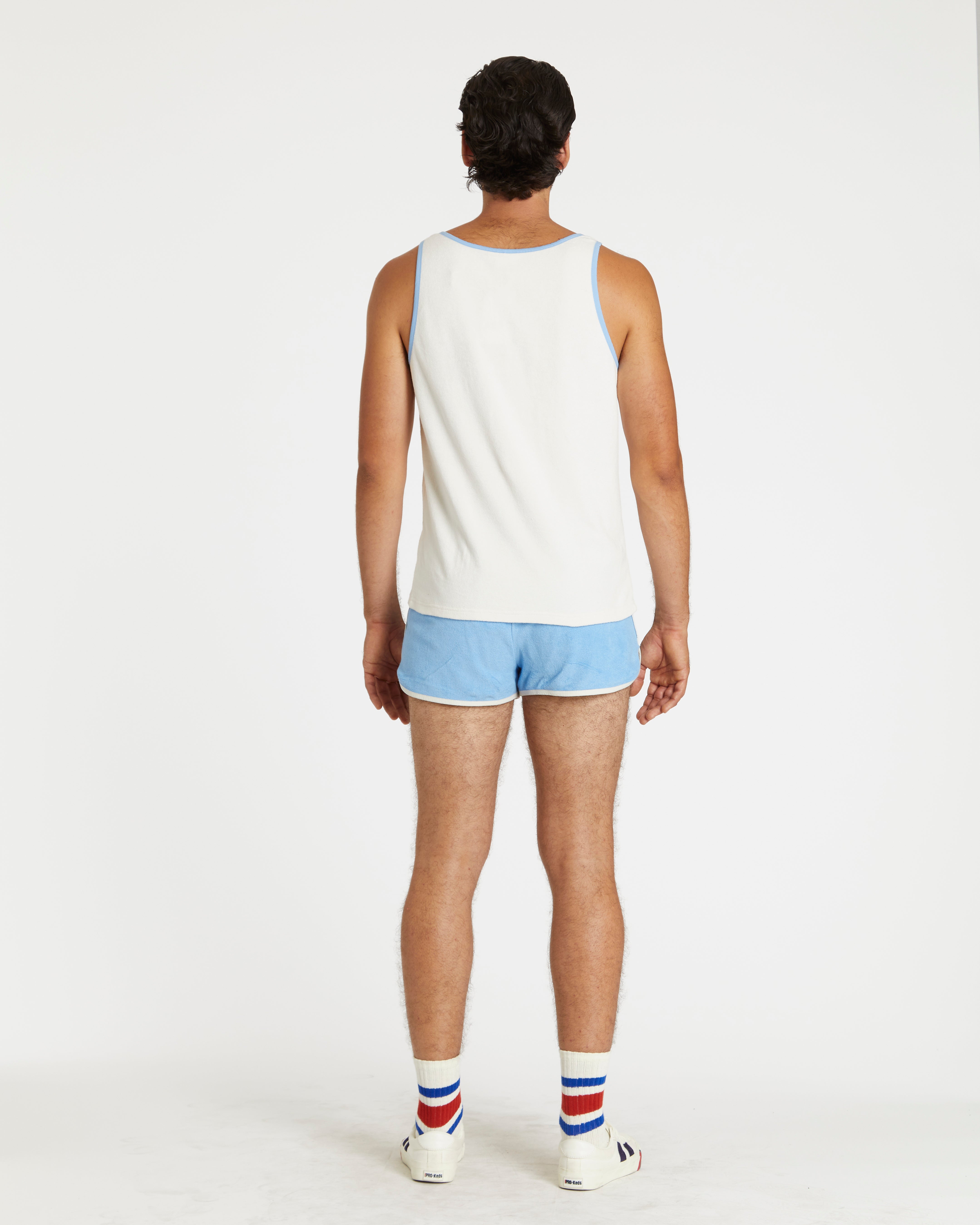 Cristian is 6'3" and wearing size 32