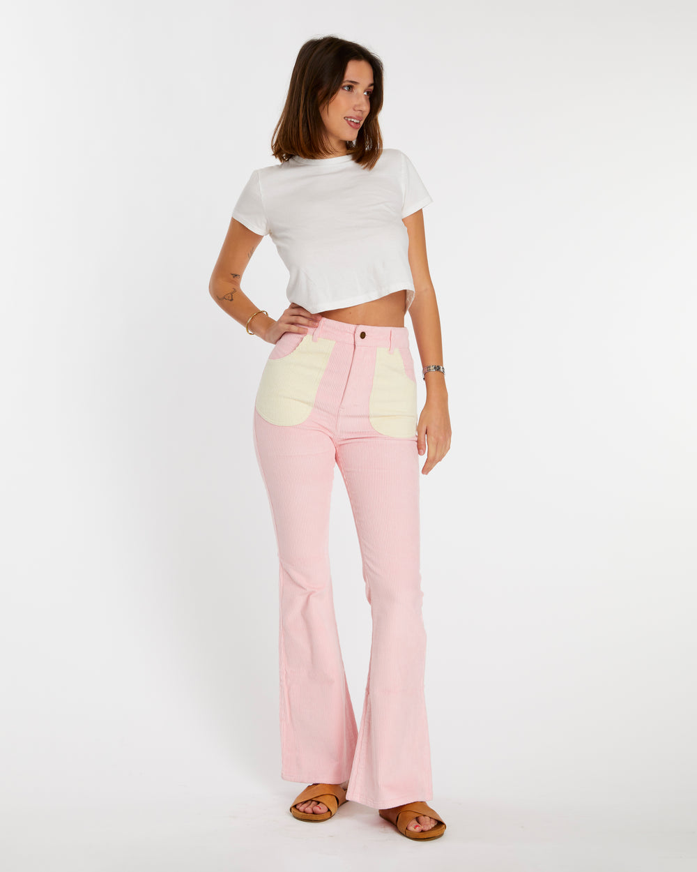 Carla is 5'10" and wearing size 26
