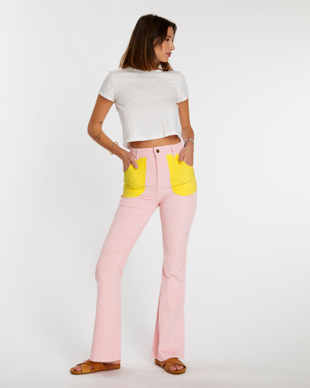 Carla is 5'10" and wearing size 26