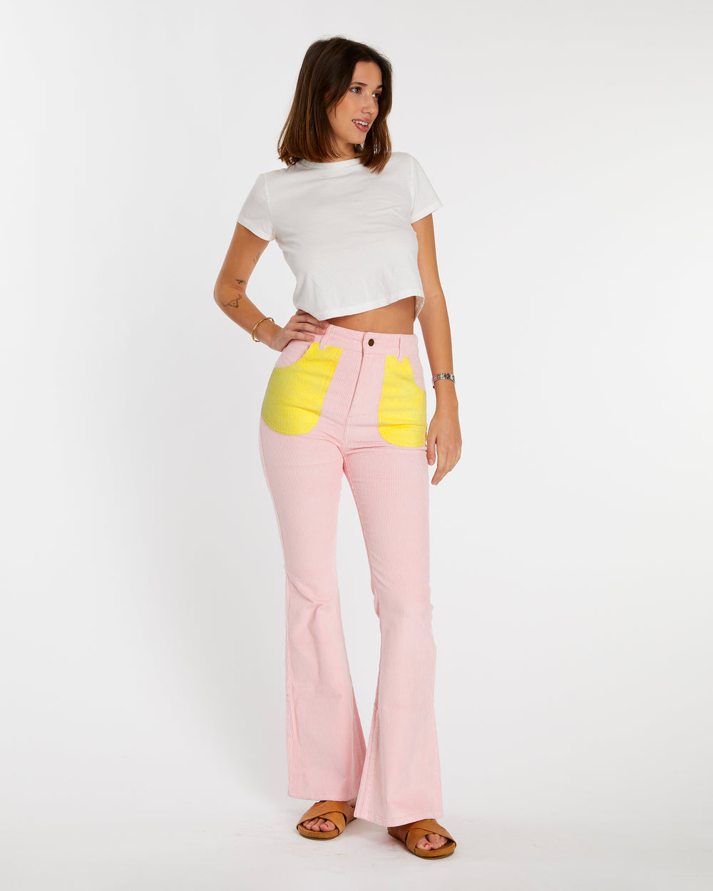 Carla is 5'10" and wearing size 26