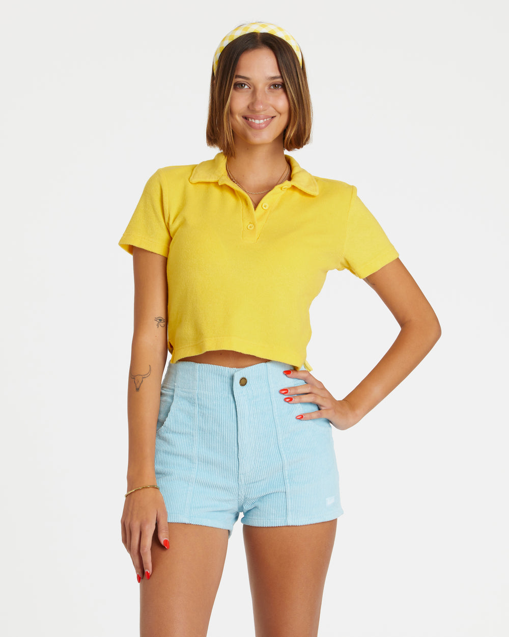 Carla is 5'10" and wearing size M