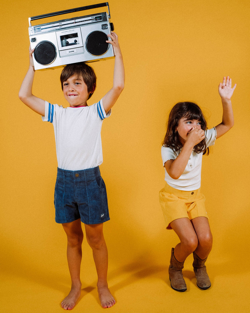 Pantalón corto para niños (amarillo)