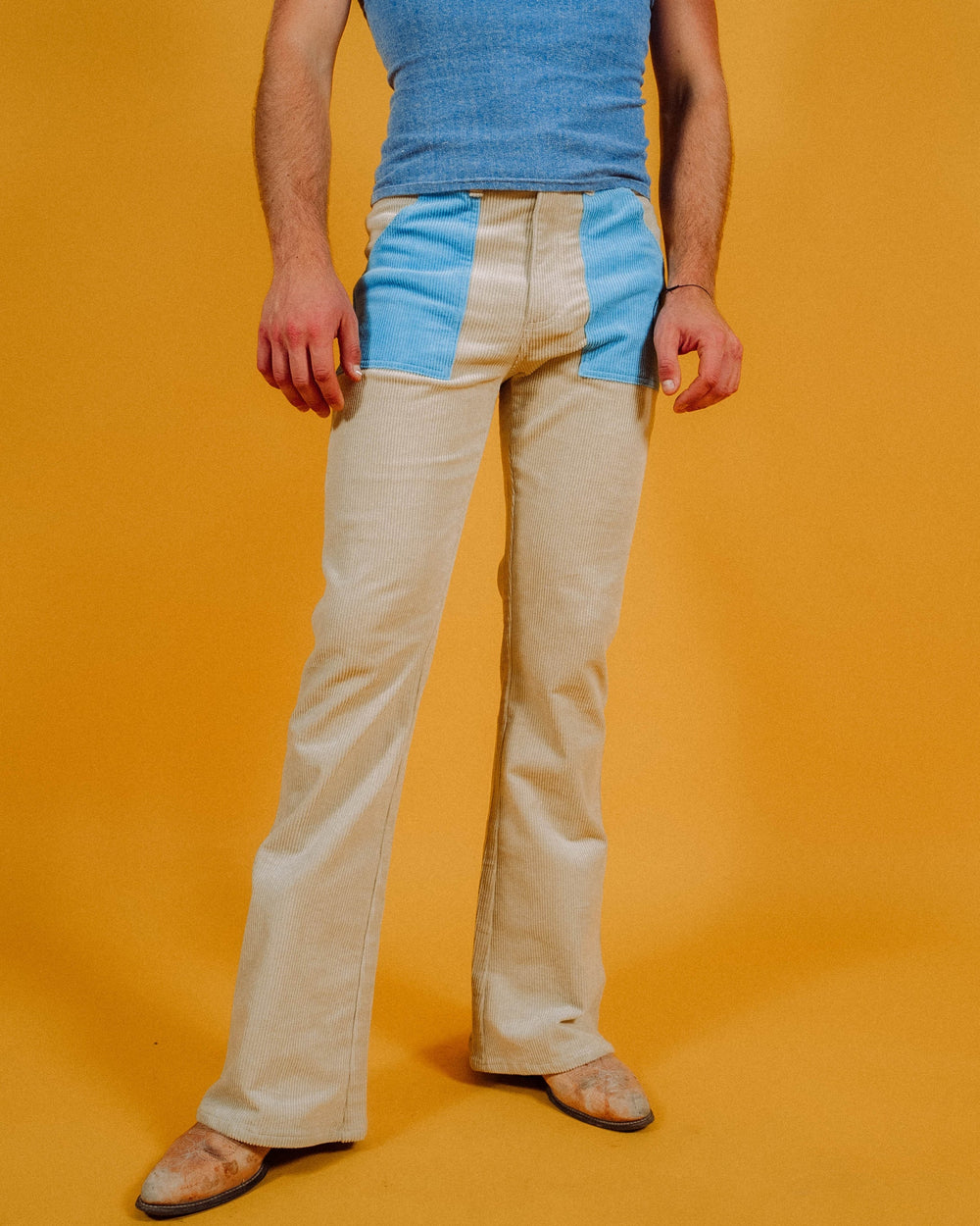 Will is 6'0" and wearing size 32
