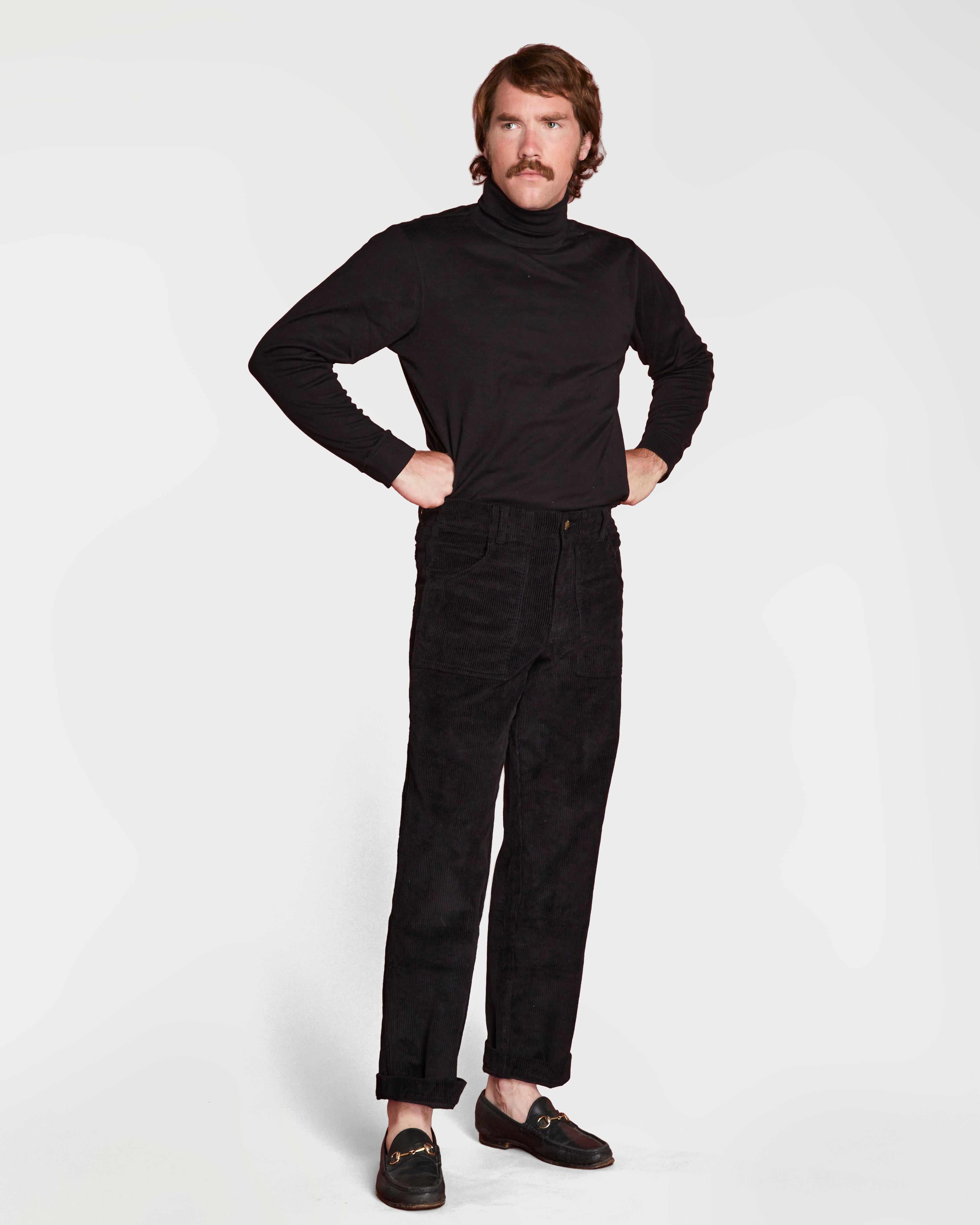 Will is 6'0" and wearing size 32