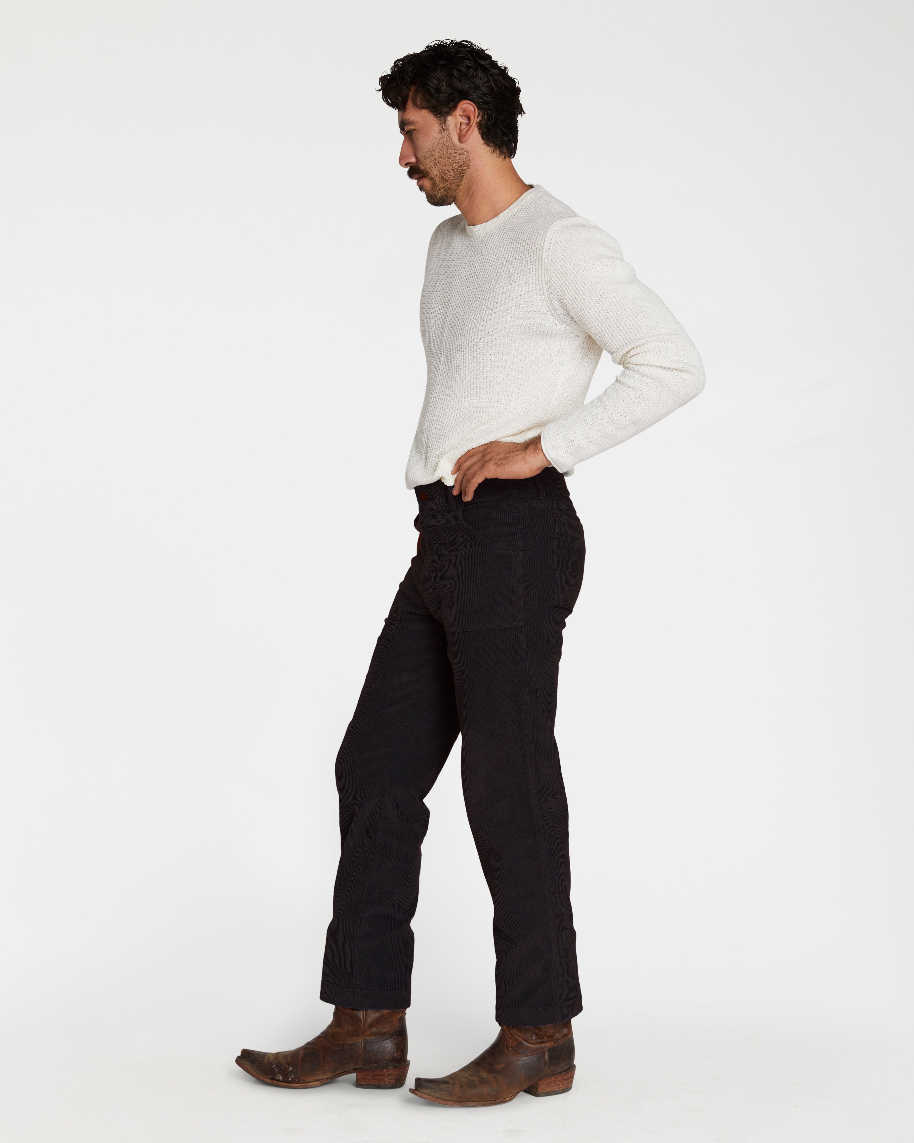 Cristian is 6'3" and wearing size 32