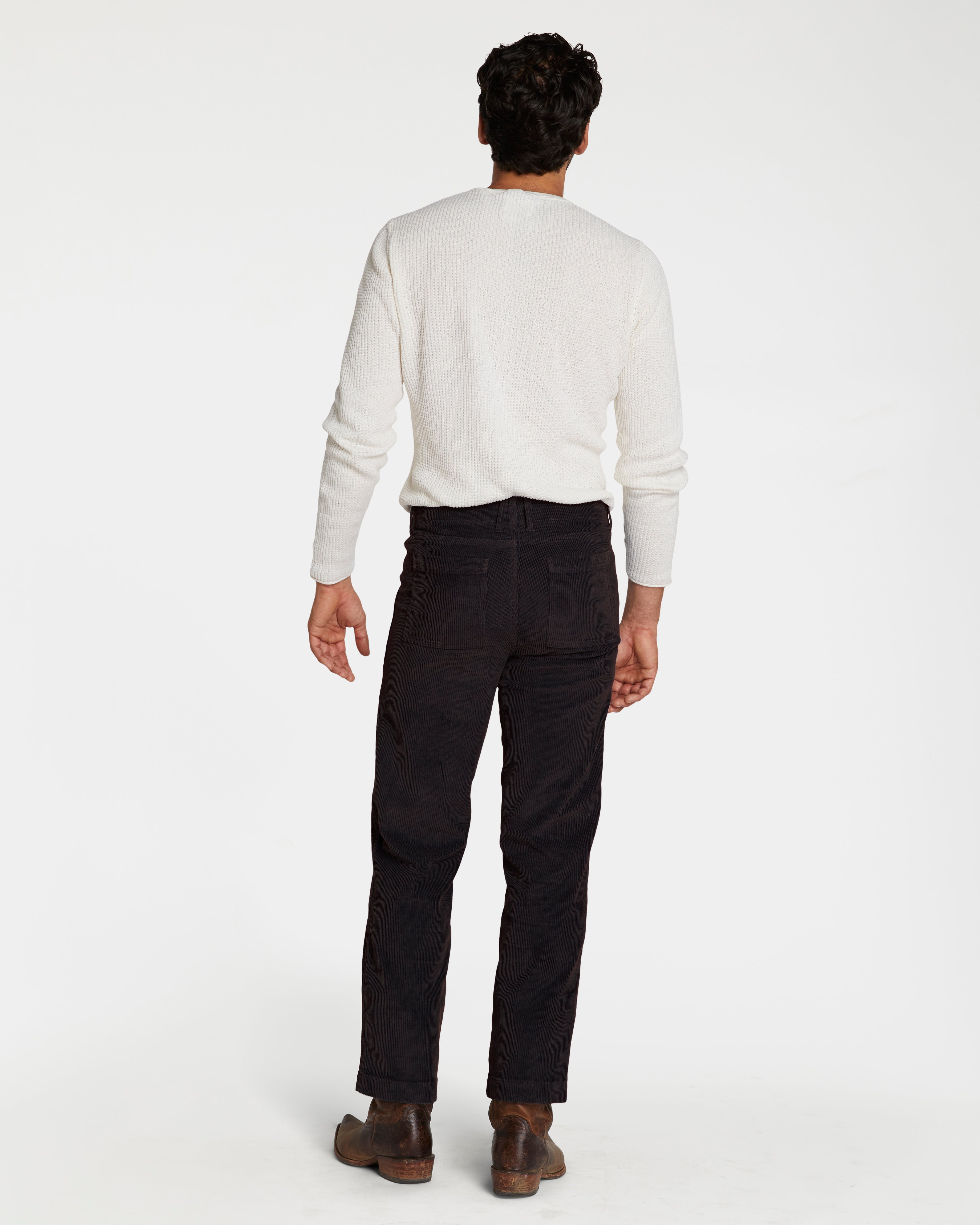 Cristian is 6'3" and wearing size 32
