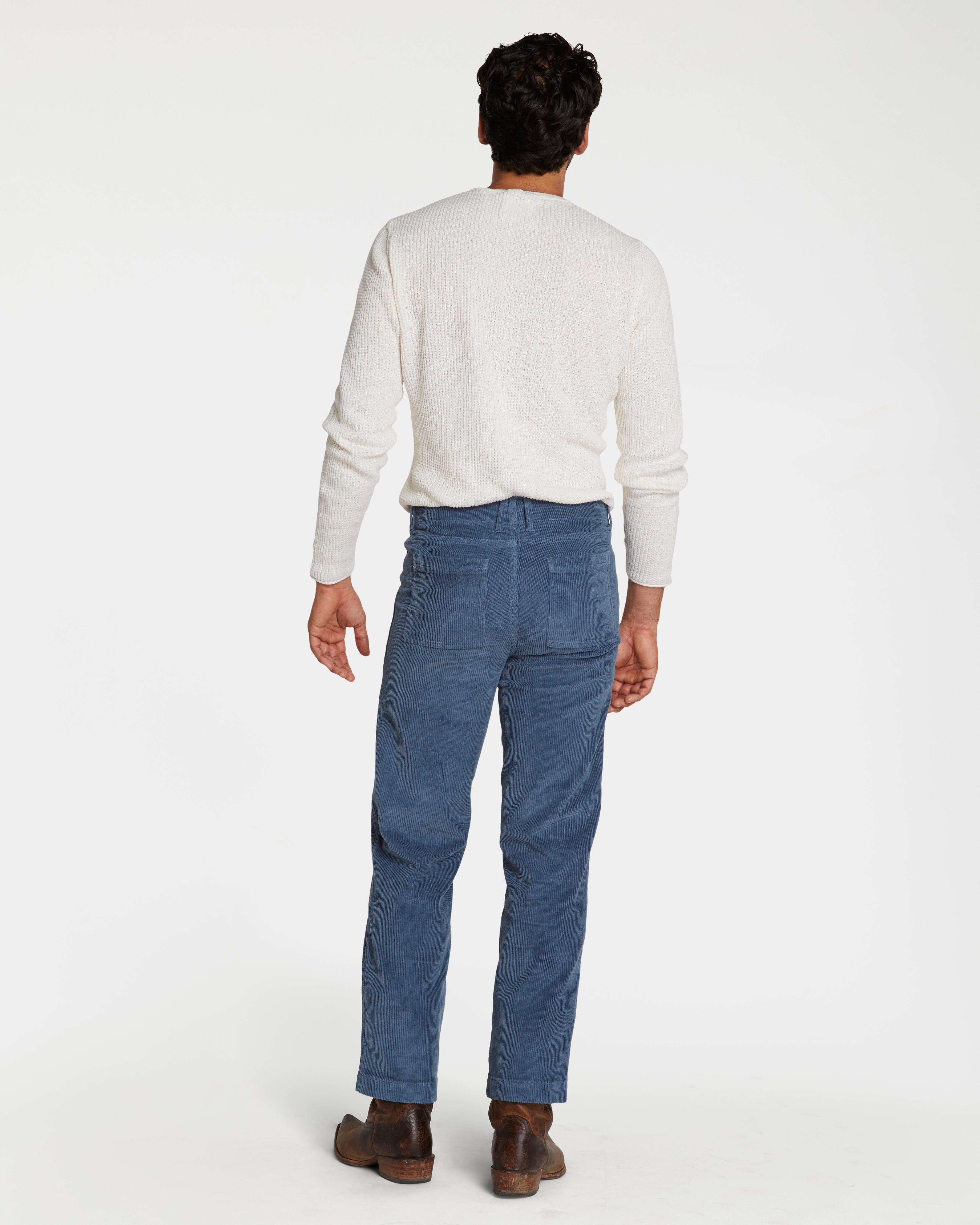 Cristian is 6'3" and wearing size 32