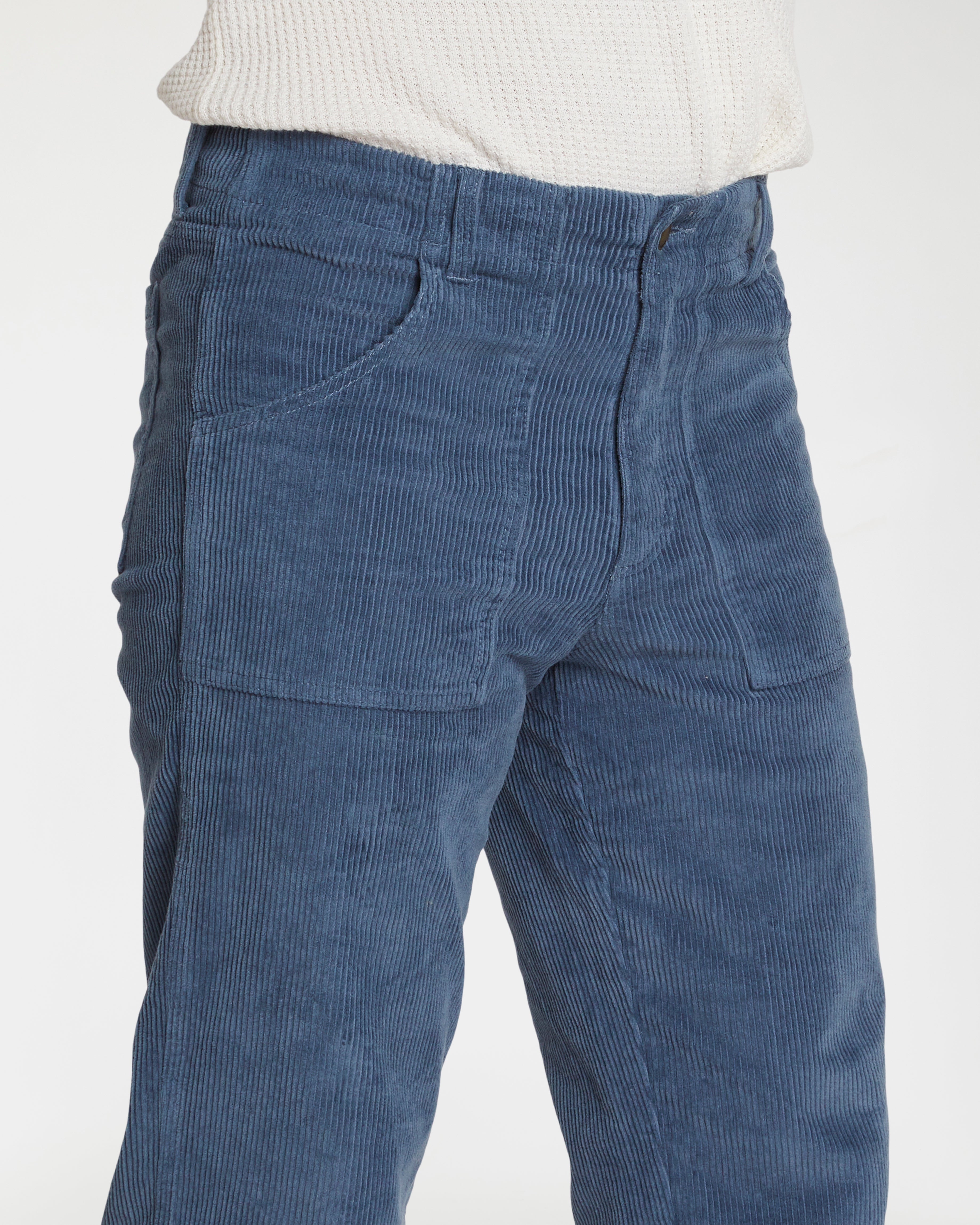 Cristian is 6'3" and wearing size 32