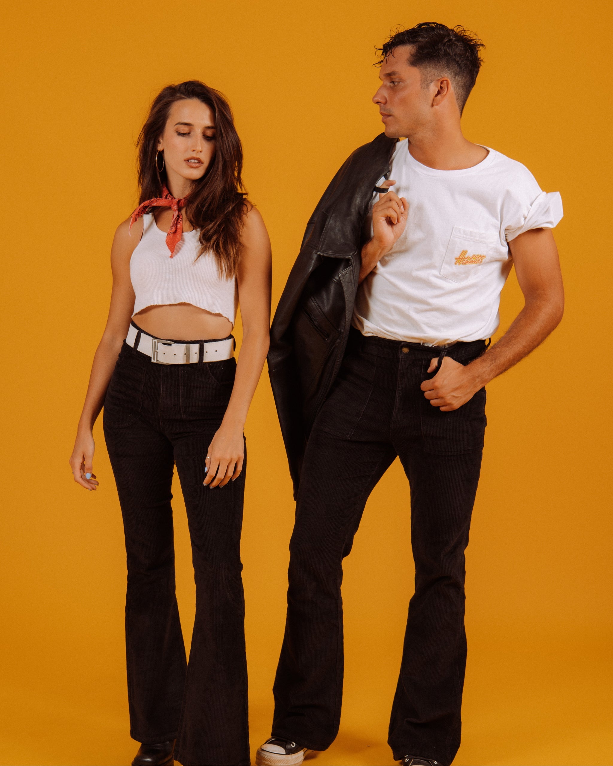 Ryan is 6'1" and wearing size 32