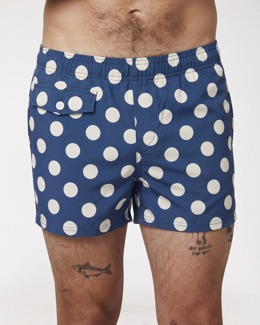 Matty is 6'0" and wearing size 32