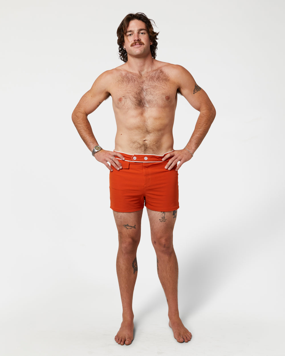 Matty is 6'0" and wearing size 32