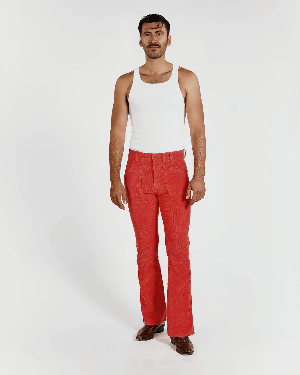 Cristian is 6'3" and wearing size 32
