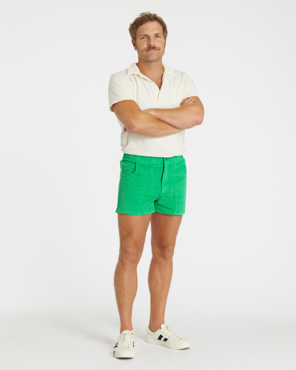 Grant is 5'11" and wearing size 32