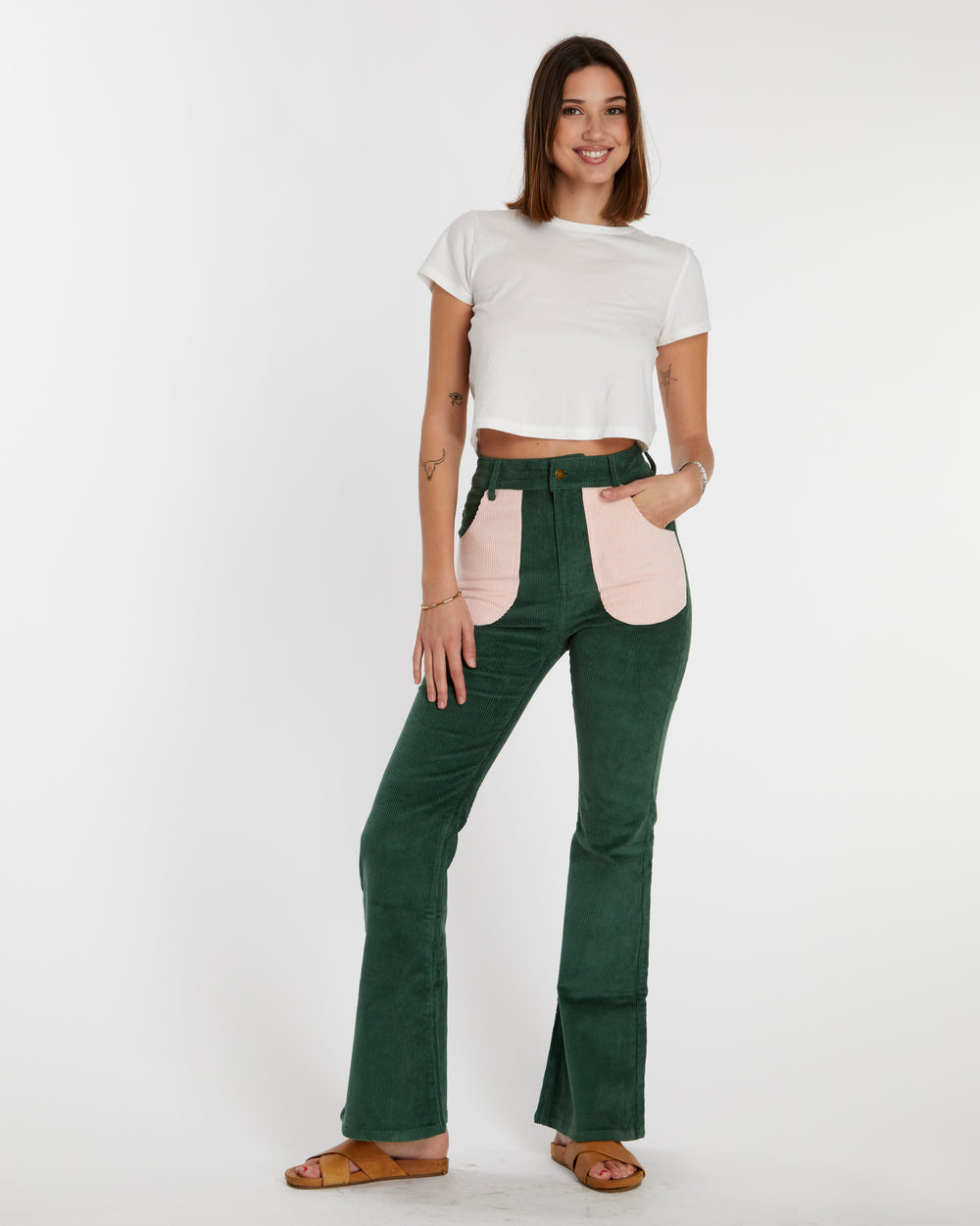 Carla is 5'10" and wearing size 26