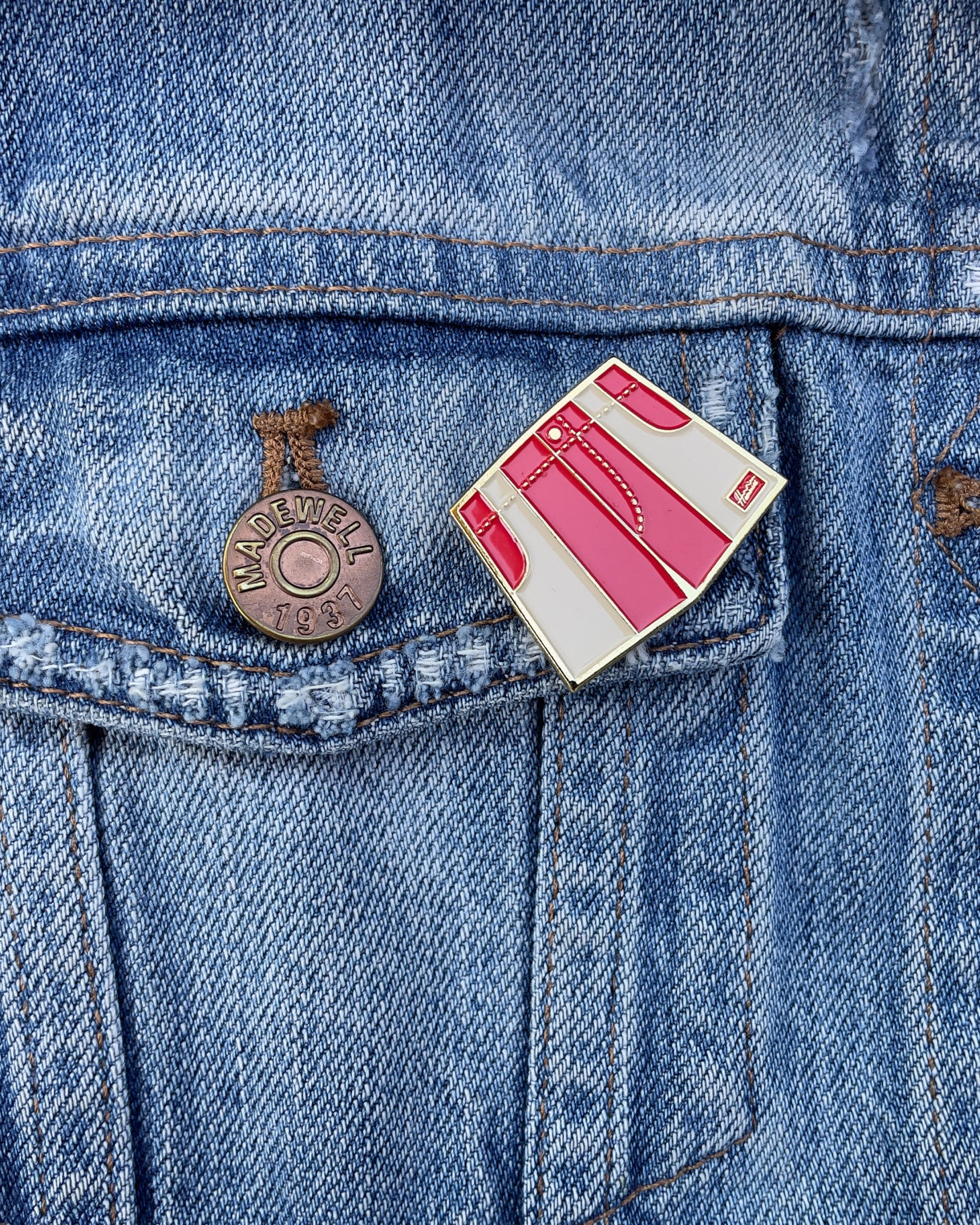 Pin de esmalte